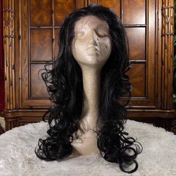 Vanessa Express Top 26" Tops Caliente Lace Front Color 1B Wavy Synthetic Wig - Picture 2 of 16